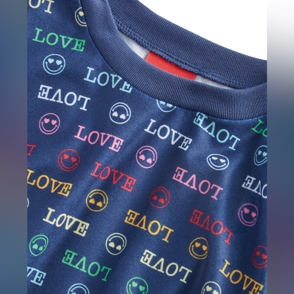 BAG047. NWT Love Pajamas Set Navy Multicolored Men’s Small